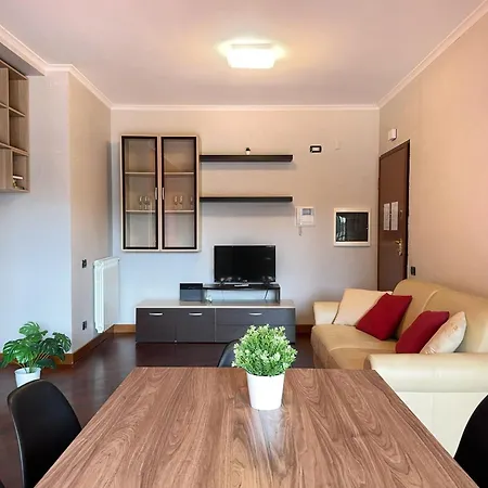 Sun Nest Apartment - Terrace & Garage Fiumicino Exterior photo